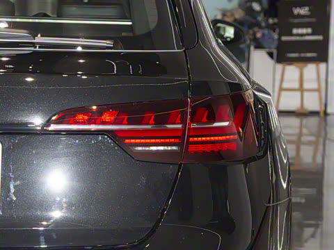 2024��  RS4 Avant �����