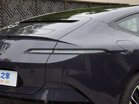 2025�� Ultra���̰�