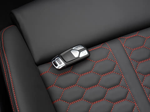 2024��  RS4 Avant ȼ���