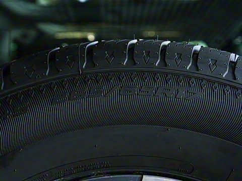 2024�� 2.0D ȫ�µ���Ӣ�۴�Խ��