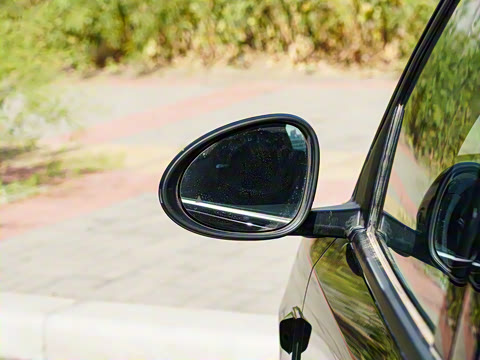 2025�� �Ǽݰ� 305km ���ɰ�