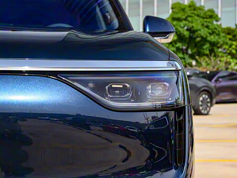 2025�� ���� Ultra�� 53.4kWh 5����