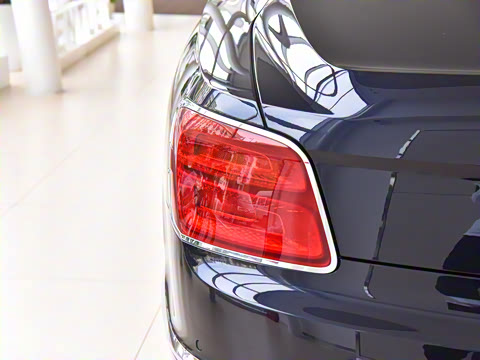 2024�� V8 Edition 8