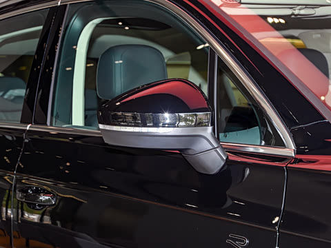 2025�� 2.0TSI ��Ӱ��