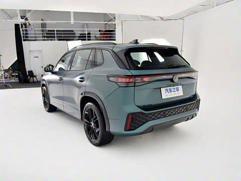 2025�� ̽��L 380TSI ��������