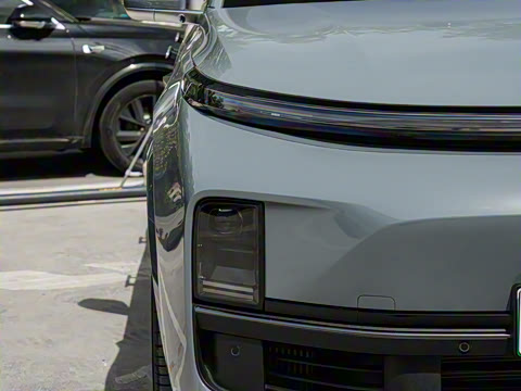 2025�� Max ���ܻ��°�