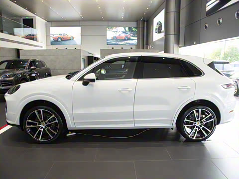 2025�� Cayenne 3.0T ���ΰ�