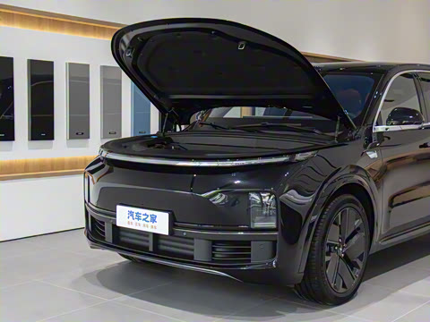 2025�� Max ���ܻ��°�