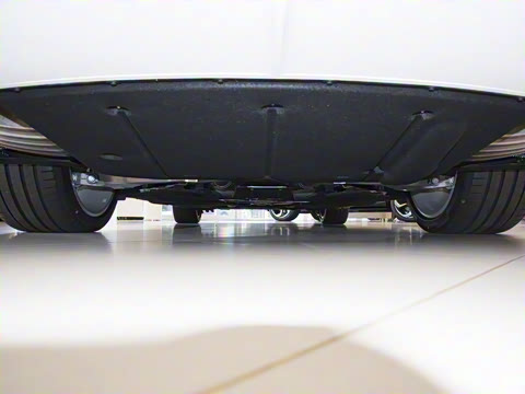 2024�� 4.0T V8 ��׼��