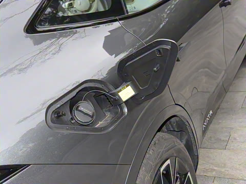 2025�� Ultra ���̰�