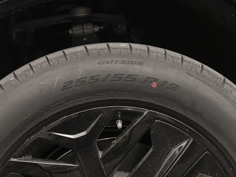 2025�� 730 Max������