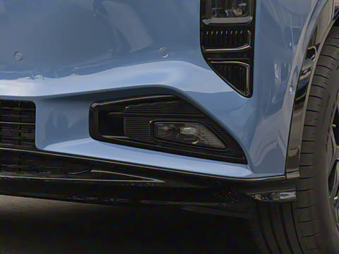 2025�� 730 Max������