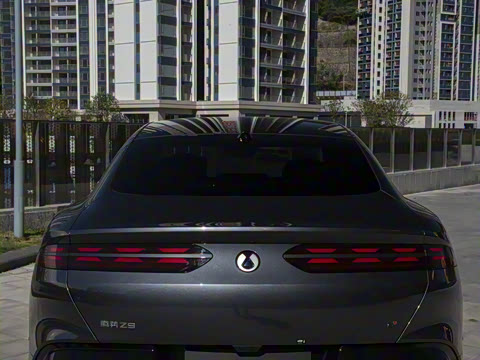 2024�� 1100km ����Ultra��