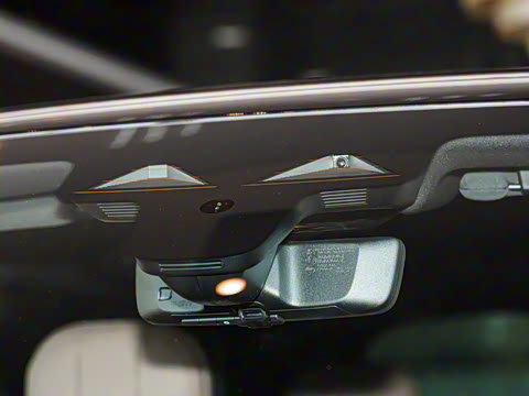 2025�� 400PS Dynamic SE