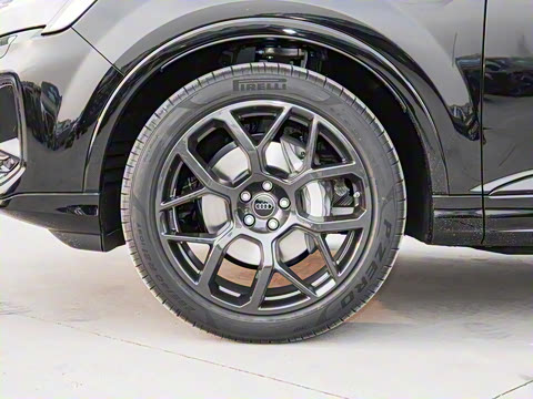 2025�� 45 TFSI quattro S line����ʿ��