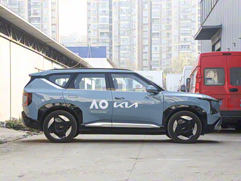 2025�� 630 Wave AWD