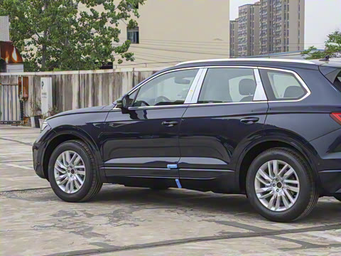 2025�� 2.0TSI ��Ӱ��