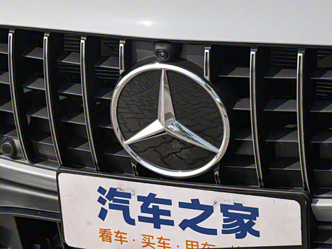 2024�� AMG CLE 53 4MATIC+ ���ܳ�