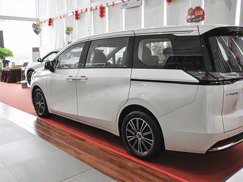 2024�� ��ҫϵ�� 2.0L ���ڰ�