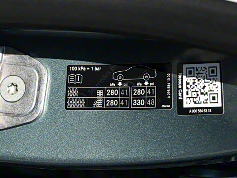 2025�� 500 4MATIC �ȷ��