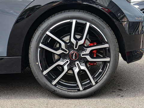 2025�� JOHN COOPER WORKS CABRIO