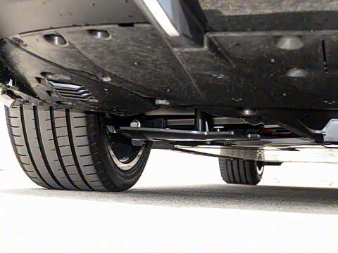 2024�� eDrive 40 L ��ҹ�˶���װ