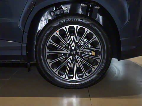 2024�� 380TGDi LUX Premium �ǰ�����