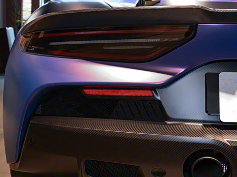 2024�� GT2 Stradale