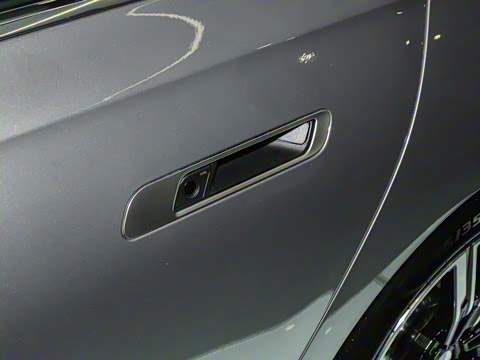 2023�� 740Li ������ M�˶���װ