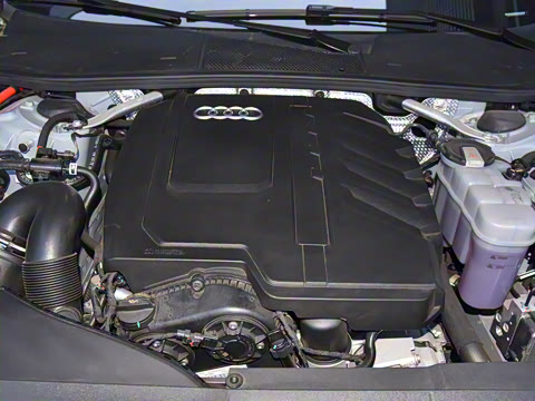 2025�� 45 TFSI quattro RS �׼����ٰ�