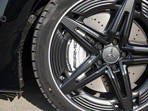 2025�� AMG CLA 35 4MATIC