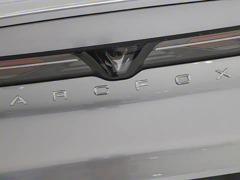 2025�� 560MAX 185kW