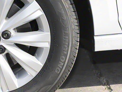 2025�� ���� 1.5L ���ݰ�