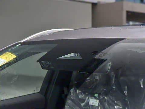 2025�� 2.0T ˫������������� 5��