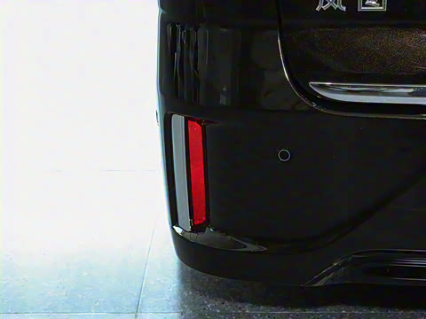 2025�� EV �����콢������