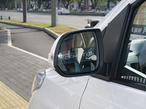 2024�� 2.0L �ֶ�������CNG 9��