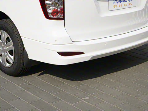 2024�� 2.0L �ֶ�������CNG 9��