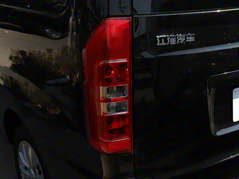 2025�� 1.8L �ֶ����ʰ� 7/8��