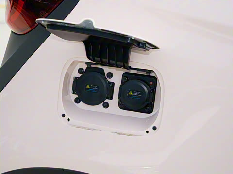 2024�� �Ŀ� �ഺ�� 251km �氮�� 25.05kWh