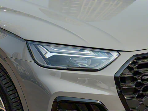 2025�� 45�����ذ� 40 TFSI ����������