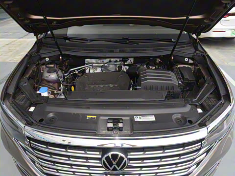 2024�� 380TSI ����