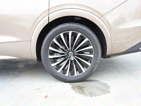 2024�� 380TSI ����