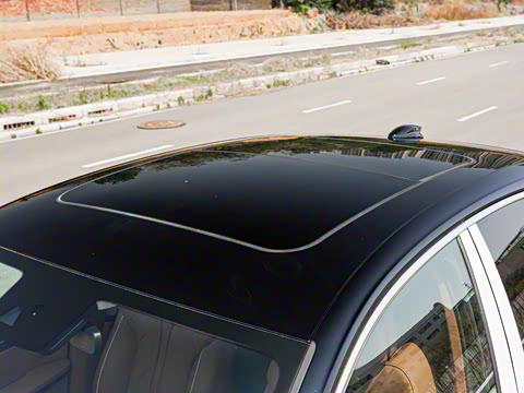 2025�� 2.0T ����������������� 5��