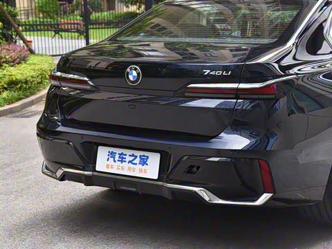 2023�� 740Li ������ M�˶���װ