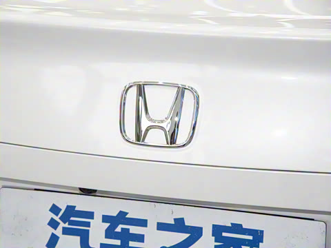 2025�� 240TURBO CVT�Ƽ���