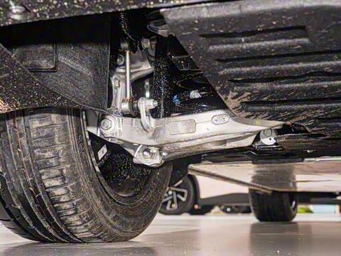 2025�� 735MAX 160kW