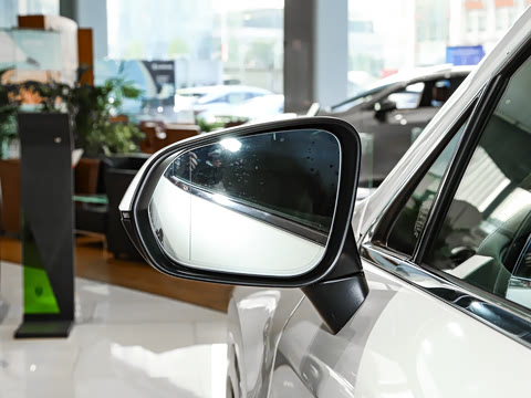 2023�� 350h ����������