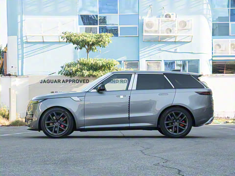 2025�� 400PS Dynamic SE