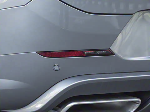 2025�� 400PS Dynamic SE