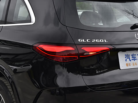 2025�� �Ŀ� GLC 260 L 4MATIC ������